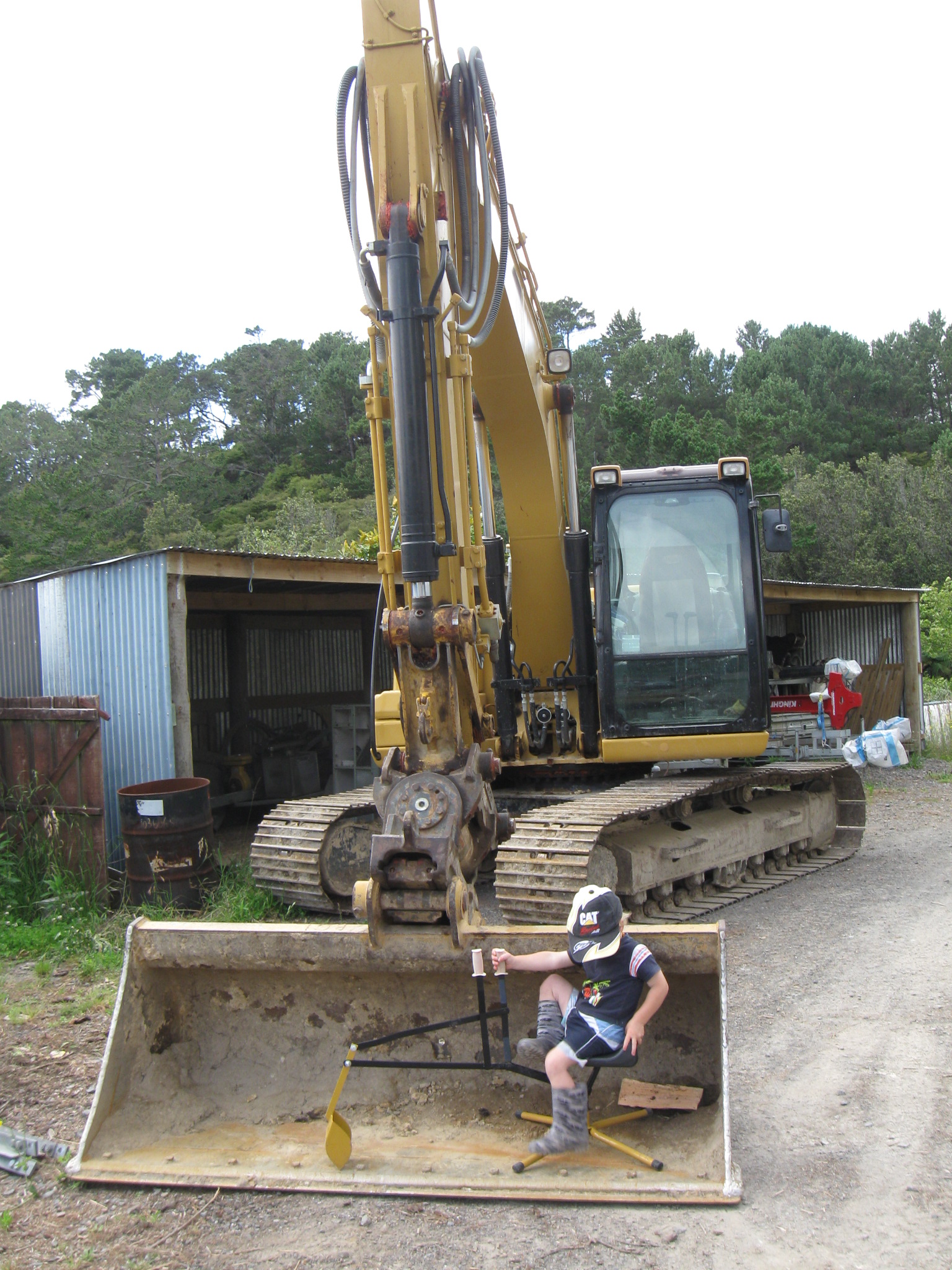 Banks Contractors excavation earthworks